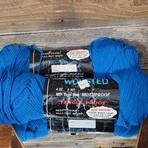 Red Heart 100% Virgin Wool 4-ply Yarn - 2 Skeins -  Staccato Blue Dye Lot #4491